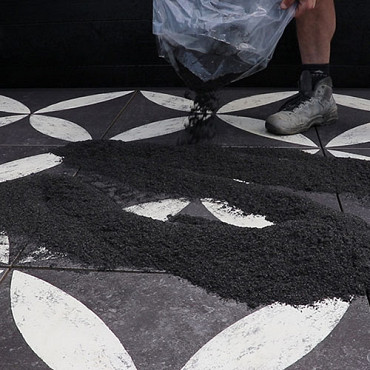 Voegmortel VariAqua+ LM Aqua 25kg emmer Zilvergrijs (vanaf 3mm voegbreedte)