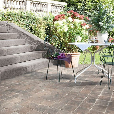 Stonehedge 15x15x6 Bruin-Zwart