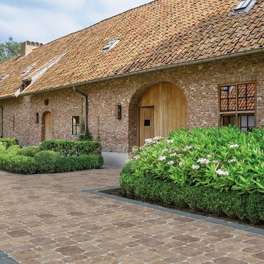 Stonehedge 20x20x6 Camargue
