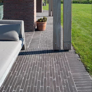 Elegantia 3,6x23x7,2 Carbon (prijs op aanvraag)