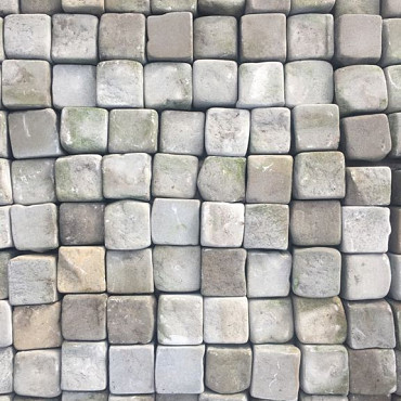 Kinderkoppen natuursteen ca. 8x8 grijs per m² Op=Op