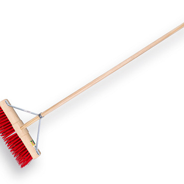 Wegenbouwbezem rood SOLIDE PPN 45 cm, ronde kap met IKAPE steel 150 x 2,8 cm en brede stokhouder.