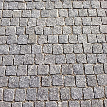 Kinderkop portugees graniet gebruikt ca. 8x10 grijs Op=Op