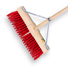 Wegenbouwbezem rood SOLIDE PPN 45 cm, ronde kap met IKAPE steel 150 x 2,8 cm en brede stokhouder.