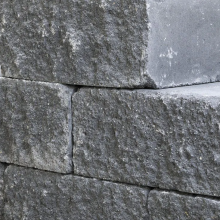 Pilestone 23/17x21,5x10 Coal zwart