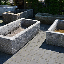 Trog tufsteen tufa